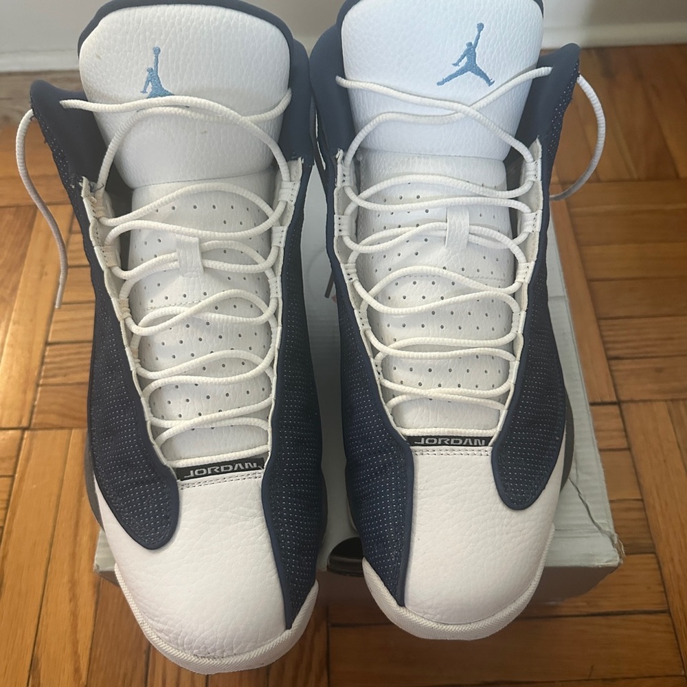 Jordan Sneakers White and Blue